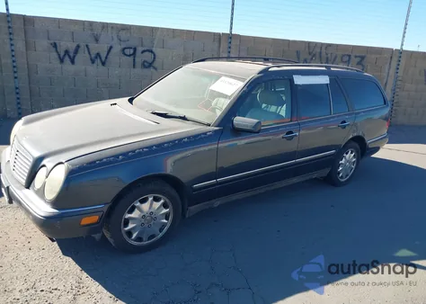 1998 Mercedes-Benz E 320 from USA, damaged, VIN WDBJH65F2WA521204